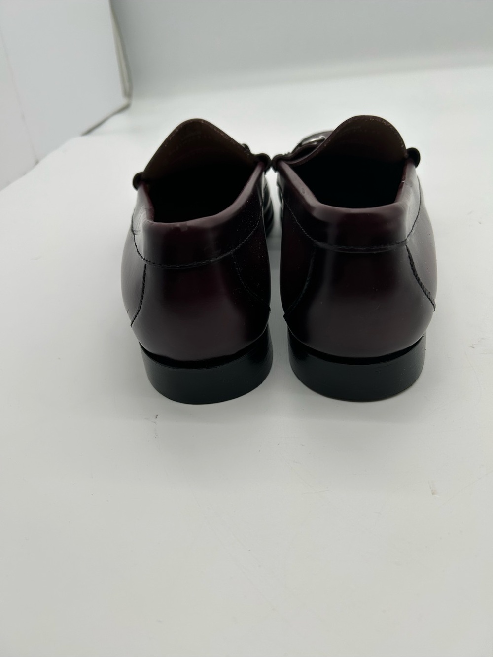 G H Bass&Co. Weekuns Lincoln Loafer with Wine Leather Finish 11EE - Picture 4 of 7